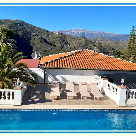 Villa La Higuera *